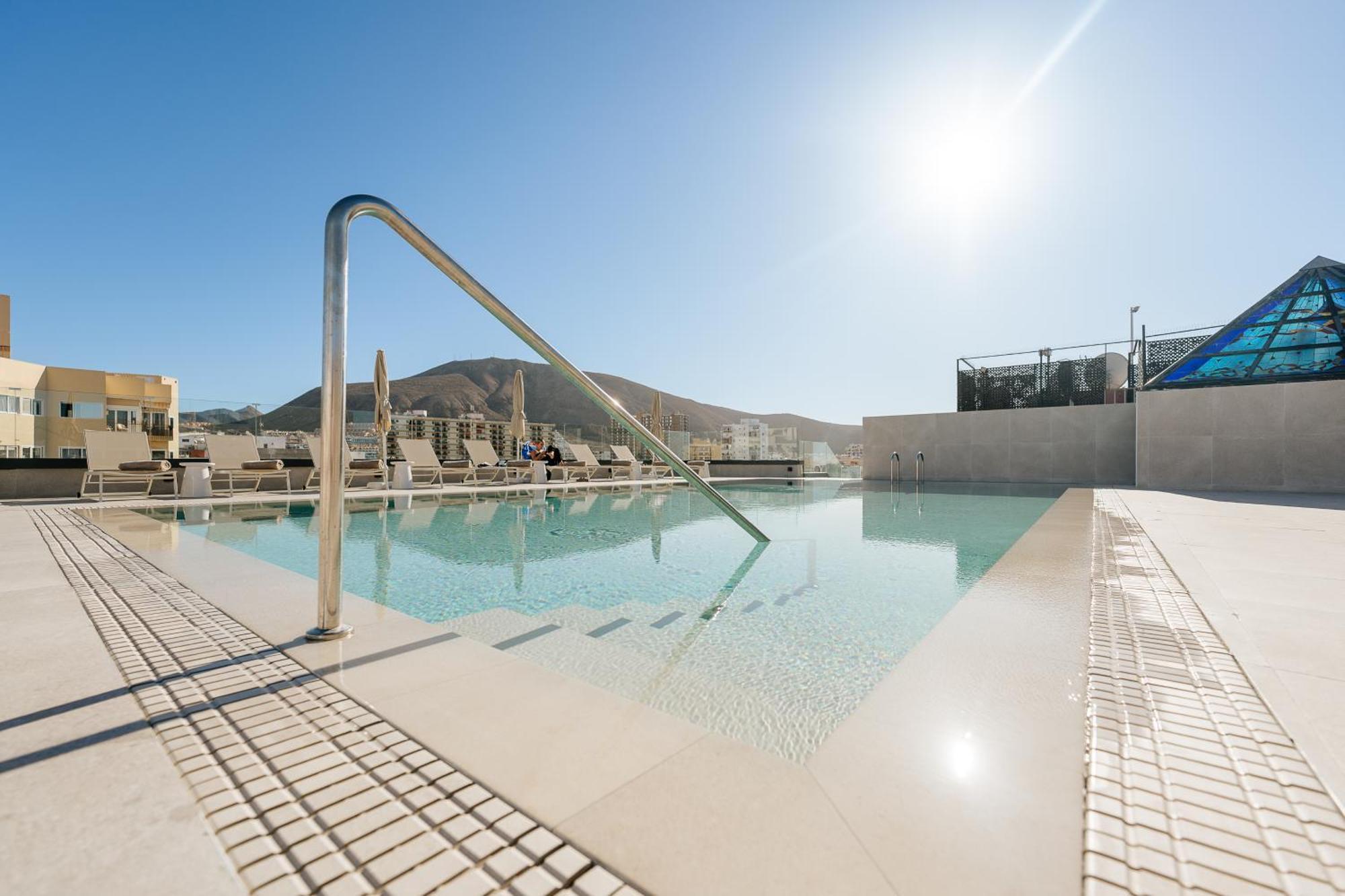 Hotel Reveron Plaza Los Cristianos (Tenerife) Exterior foto