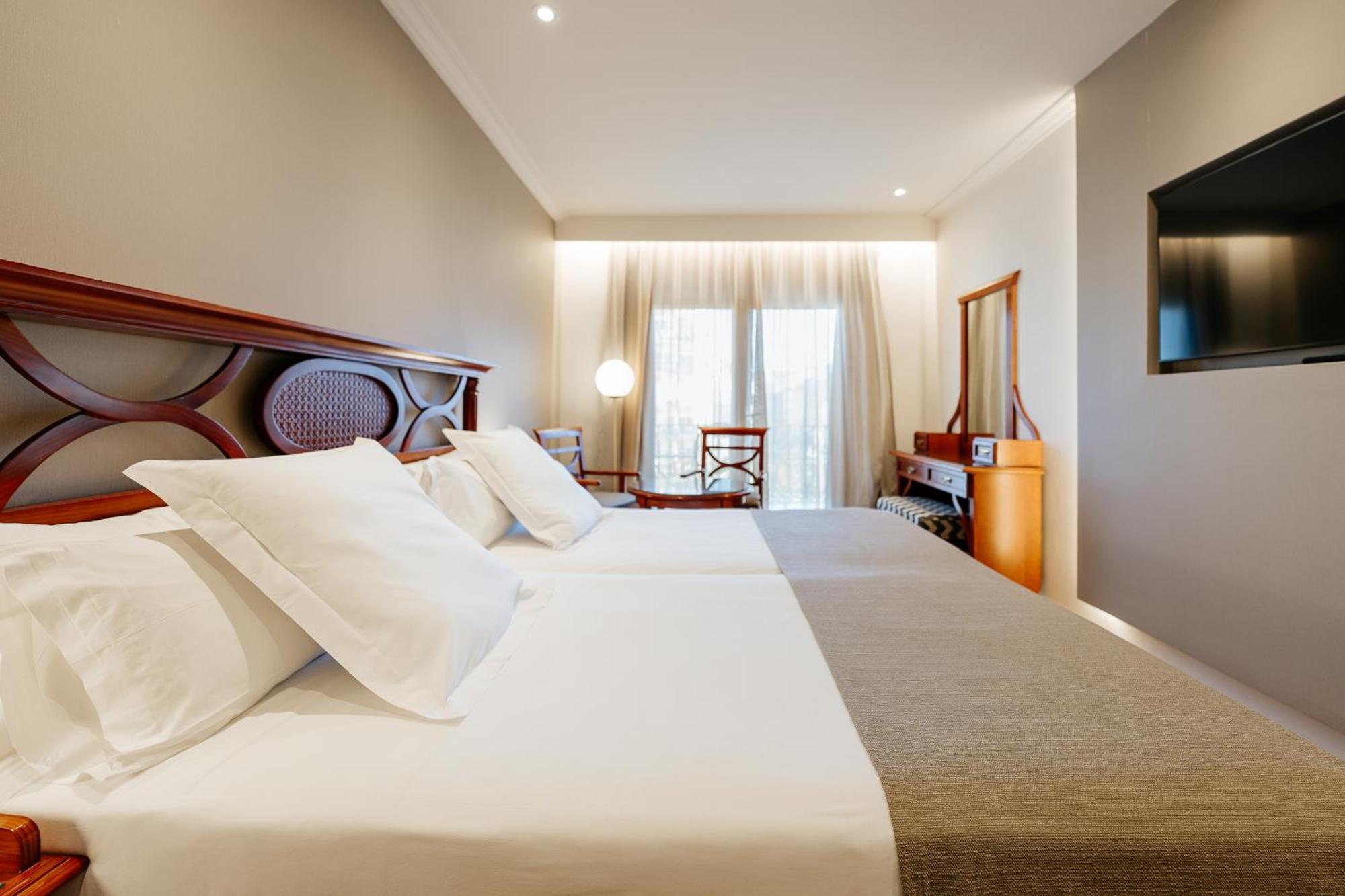 Hotel Reveron Plaza Los Cristianos (Tenerife) Exterior foto
